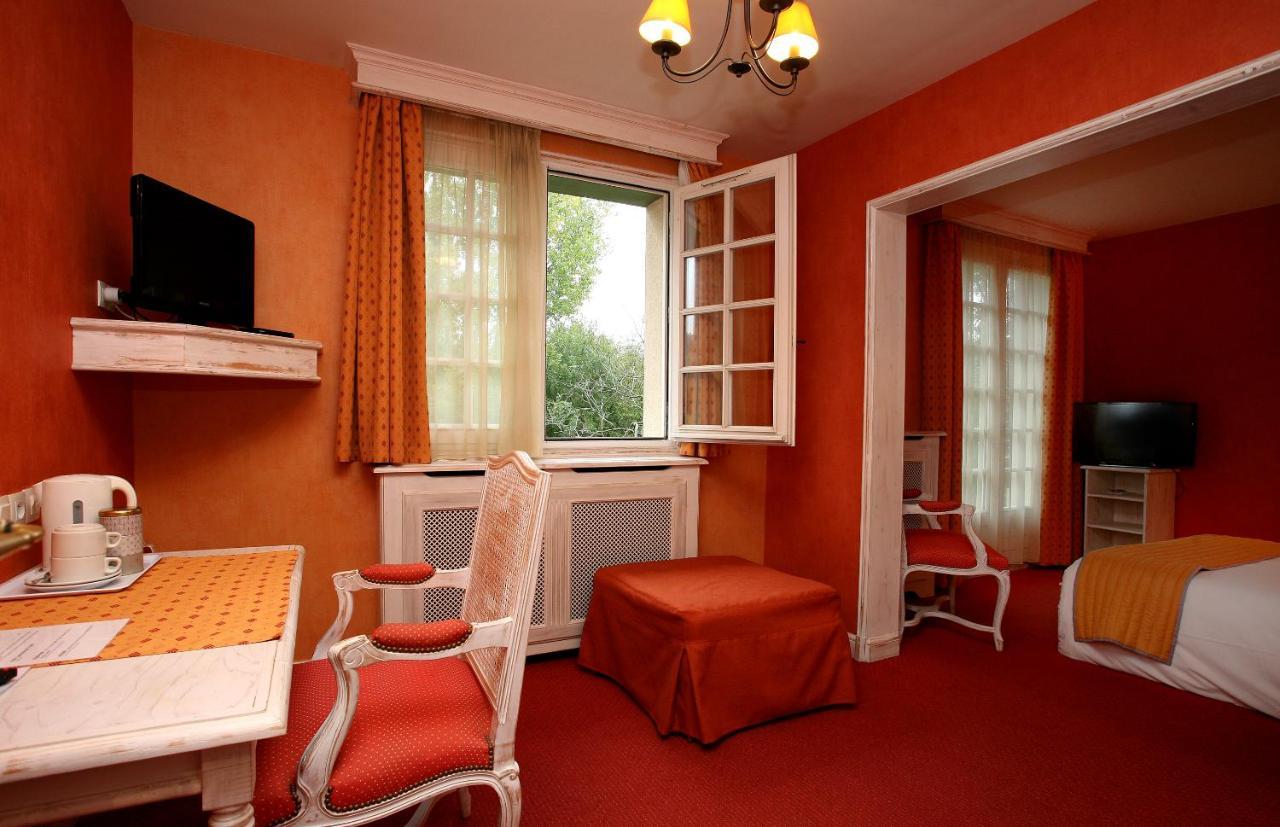 La Grande Bruyere Hotel Touffreville  ภายนอก รูปภาพ